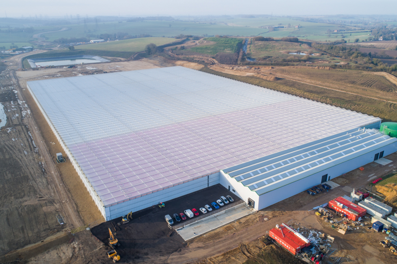 One of the UK’s largest turnkey greenhouses developed by Van der Hoeven