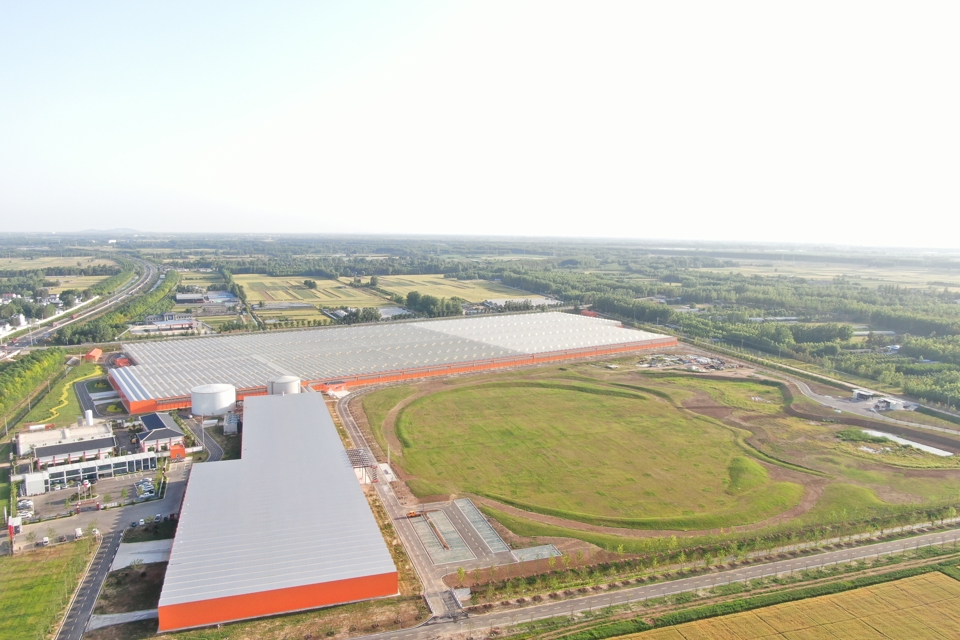 Aerial view of Van der Hoeven Pizhou Agriculture greenhouse complex in China.
